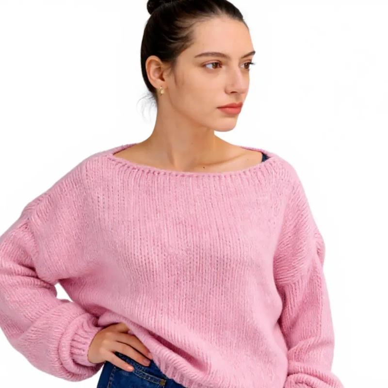 Ciepły sweter damski różowy oversize miękki elegancki, klasyczny dekolt Captain Mike