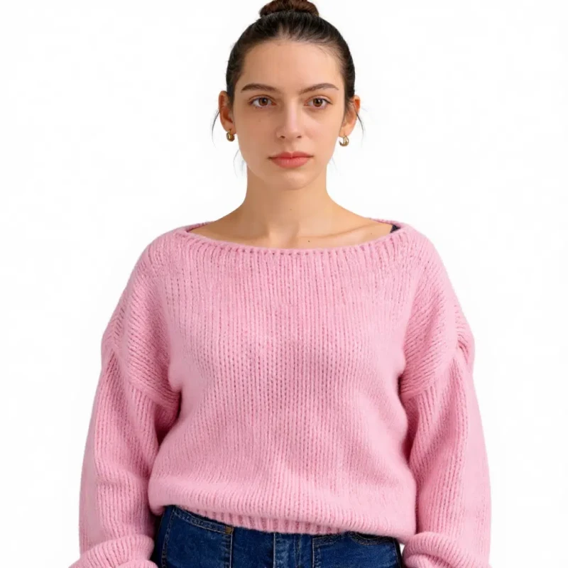 Ciepły sweter damski różowy oversize miękki elegancki, klasyczny dekolt Captain Mike