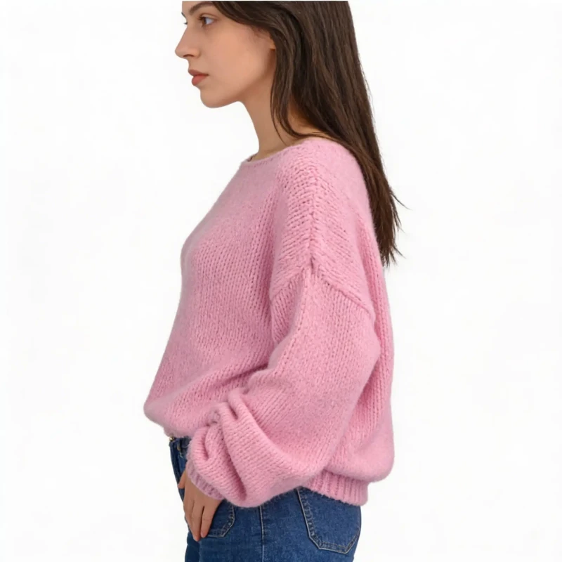 Ciepły sweter damski różowy oversize miękki elegancki, klasyczny dekolt Captain Mike