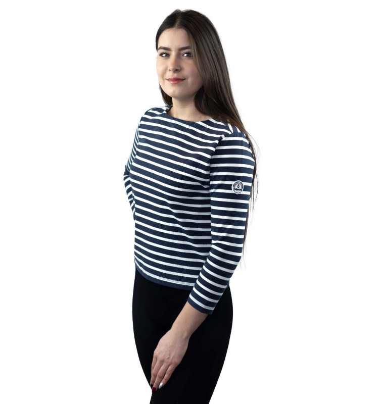 certyfikat OEKO-TEX, koszulka, damska, t-shirt, bawełniana, elastyczna, markowa,  dopasowany krój, wygodna na rożne okazje, na lato, na jesień, na wiosnę